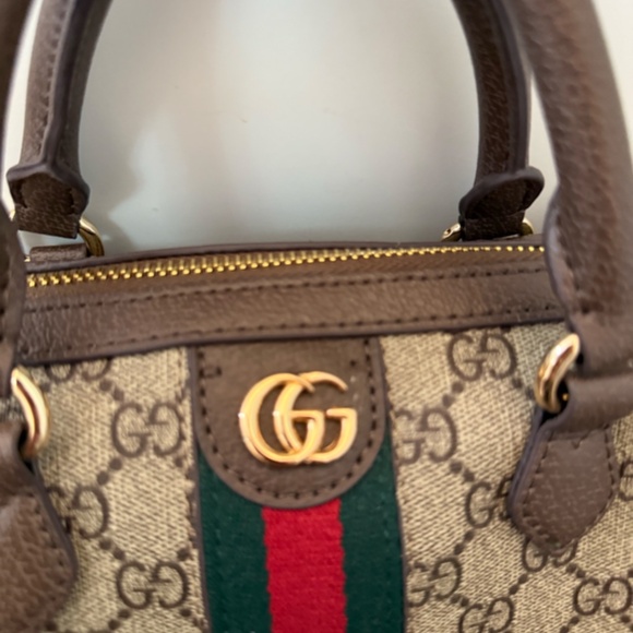 Gucci Bag - Picture 7 of 9